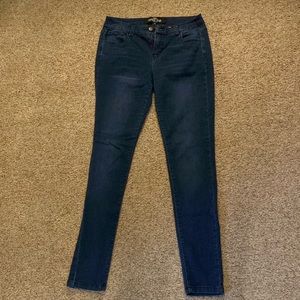Women’s ultra soft knit jeans size 4